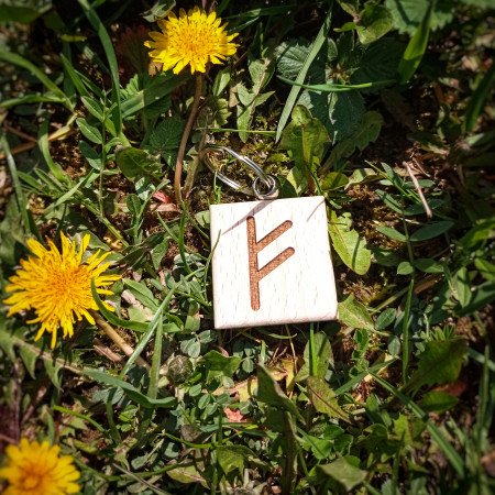 БРЕЛОК ДЕРЕВ'ЯНИЙ КВАДРАТНИЙ РУНА ФЕУ KEYRING WOODEN SQUARE RUNE FEU
